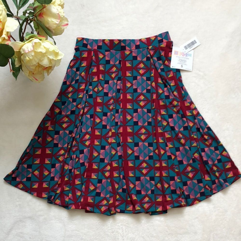 LuLaRoe NWT Geometrical red midi skirt